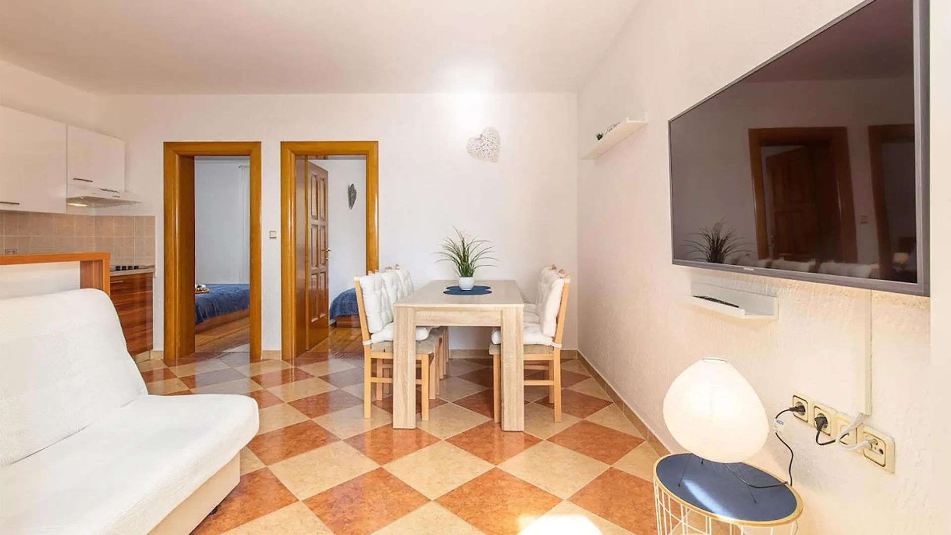 Gorgeous Apartment In Dramalj With House Sea View Horvátország